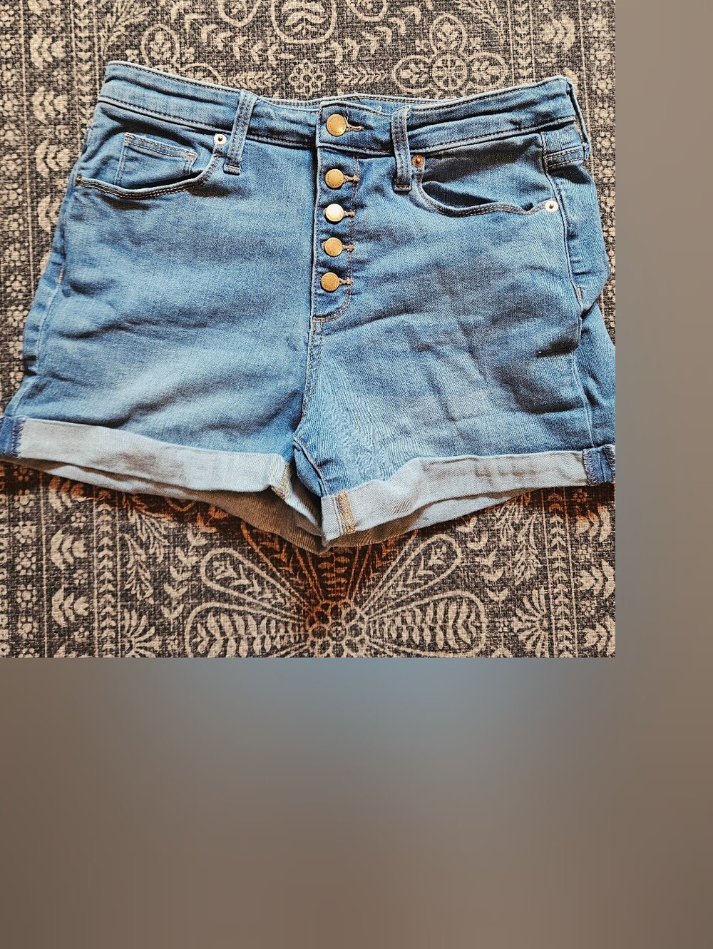 High-Rise Light Blue Denim Button-Front Women's Shorts Size 10 / 30